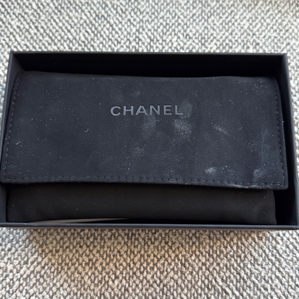 Chanel Tan Quilted Leather Wallet - Picture 16 of 16